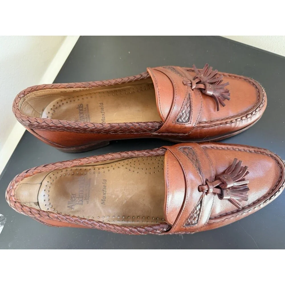 Allen Edmonds Maxfield Men's Sz 8.5 D  Woven Tassel Loafer made in USA Casual